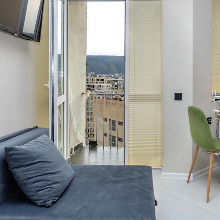 Vip Apart 778 Appartement Tbilisi Buitenkant foto